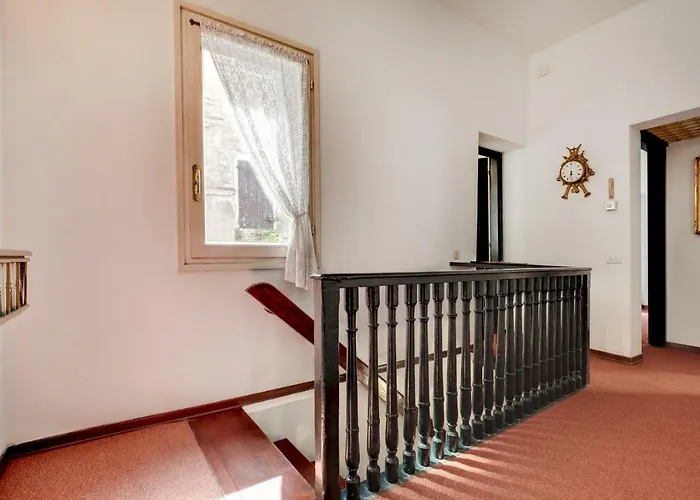 Ca Malvasia House With Garden Venecia