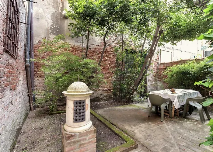 Ca Malvasia House With Garden Apartamento