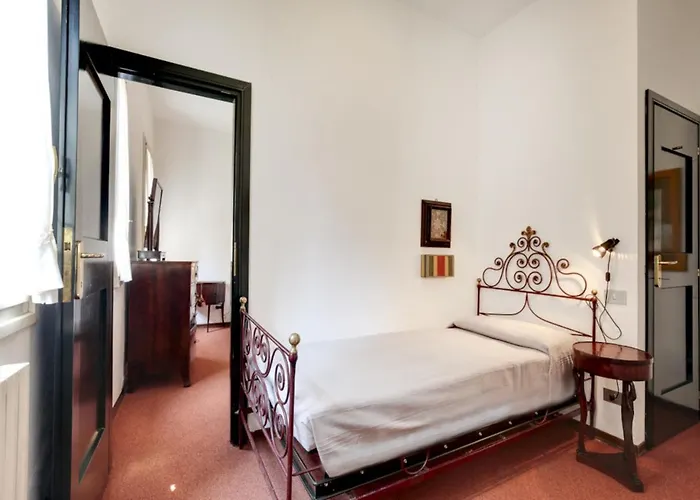 Апартаменты Ca Malvasia House With Garden Венеция